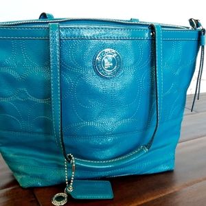 Brand new pool blue coach purse